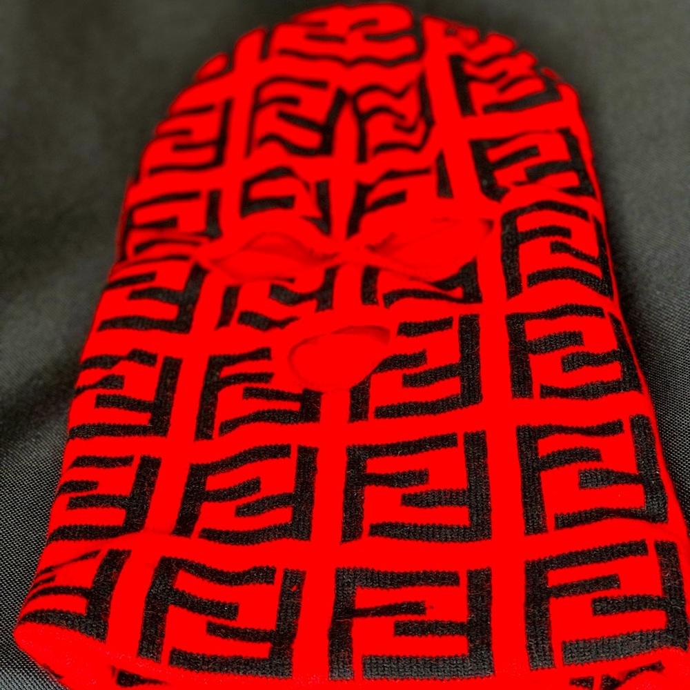 logo ski mask